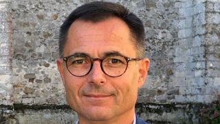 Luc Roland, exploitant dans l’Oise : « Ça ne me dérange pas d’avoir un débutant, à condition qu’il ait les possibilités de monter en puissance et en responsabilité. » © DR Luc Roland, exploitant dans l’Oise : « Ça ne me dérange pas d’avoir un débutant, à condition qu’il ait les possibilités de monter en puissance et en responsabilité. » © DR